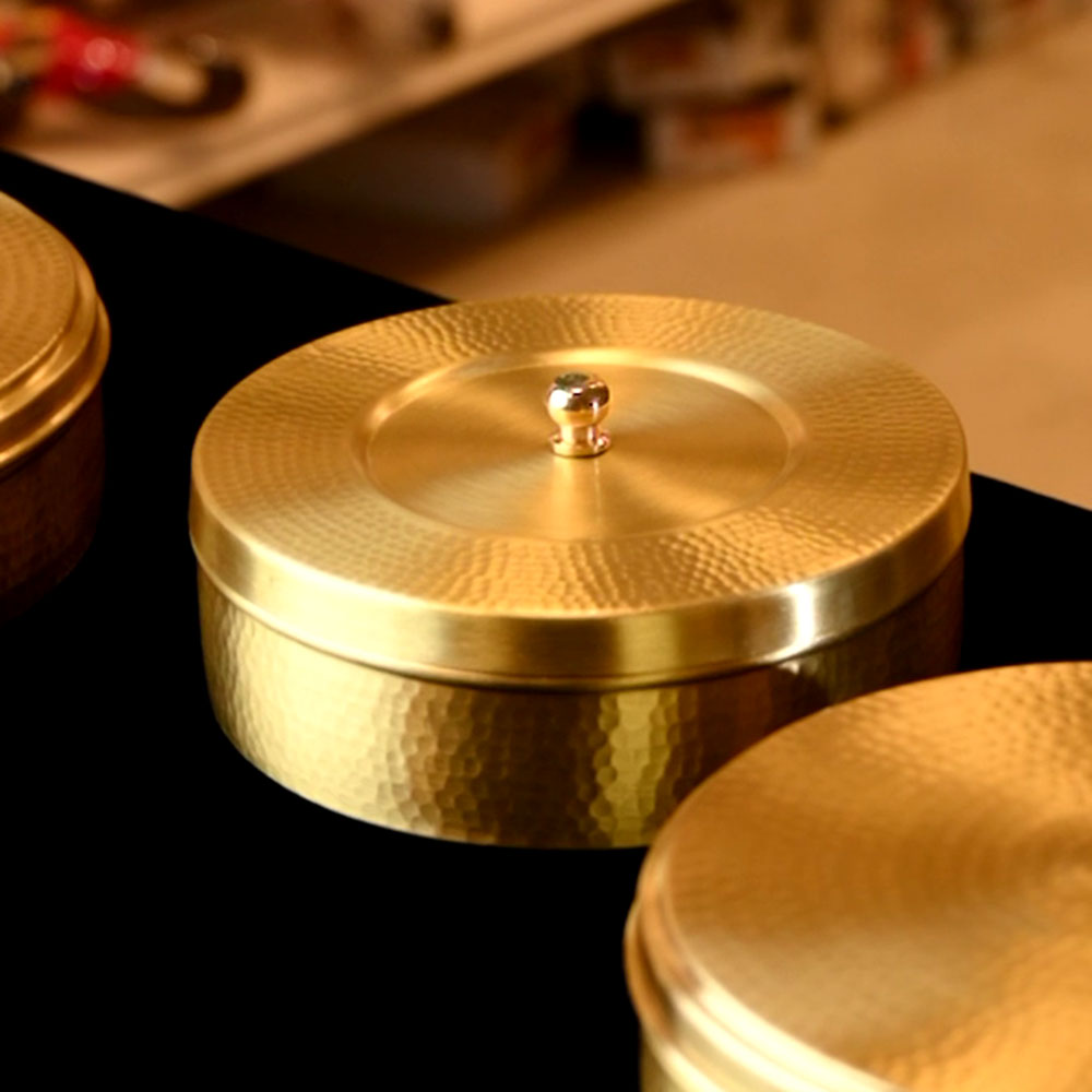 Brass Hammered Masala Daani | Masala Box with Lid & 7 Tin-Coated Containers | Traditional Spice Storage Box for Kitchen with Spoon - 7 Inch