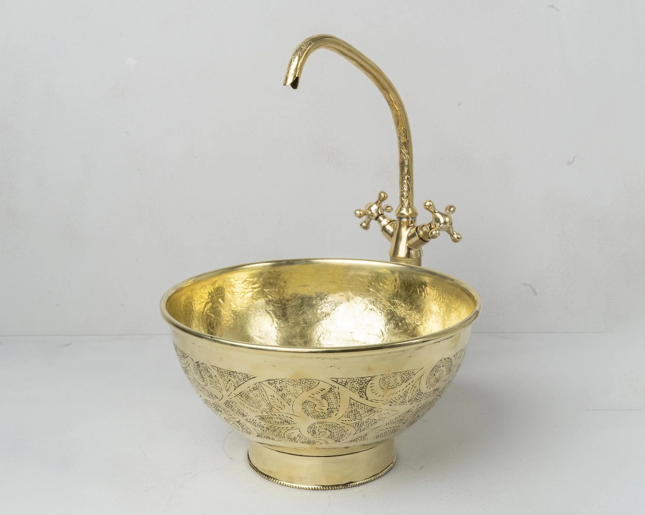 Brass Bathroom Vessel Sink, Round brass wash basin, Solid Brass Vessel Sink